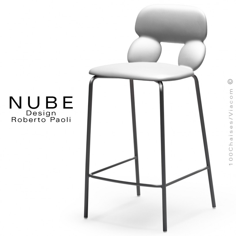 Tabouret de cuisine design NUBE, piétement acier peint noir avec repose pieds, assise coque plastique souple couleur blanc