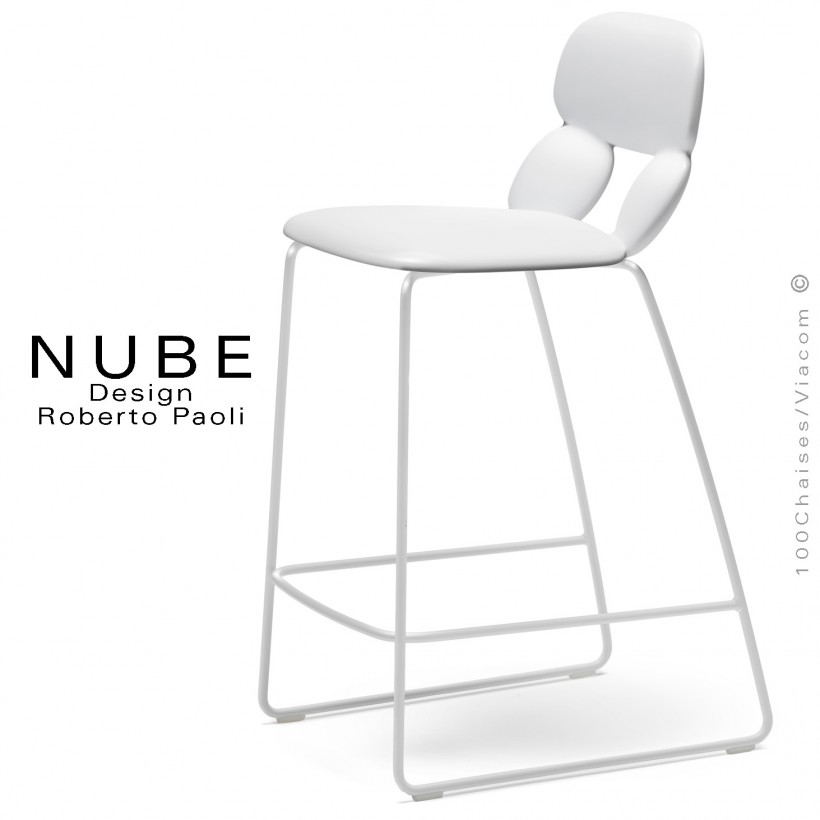 Tabouret de cuisine design NUBE, piétement luge acier peint blanc avec repose pieds, assise coque plastique blanc.