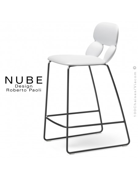 Tabouret de cuisine design NUBE, piétement luge acier peint noir avec repose pieds, assise coque plastique blanche.