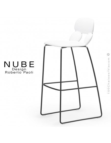 Tabouret de bar ou domestique design NUBE, piétement luge peint noir, assise coque plastique souple blanche.