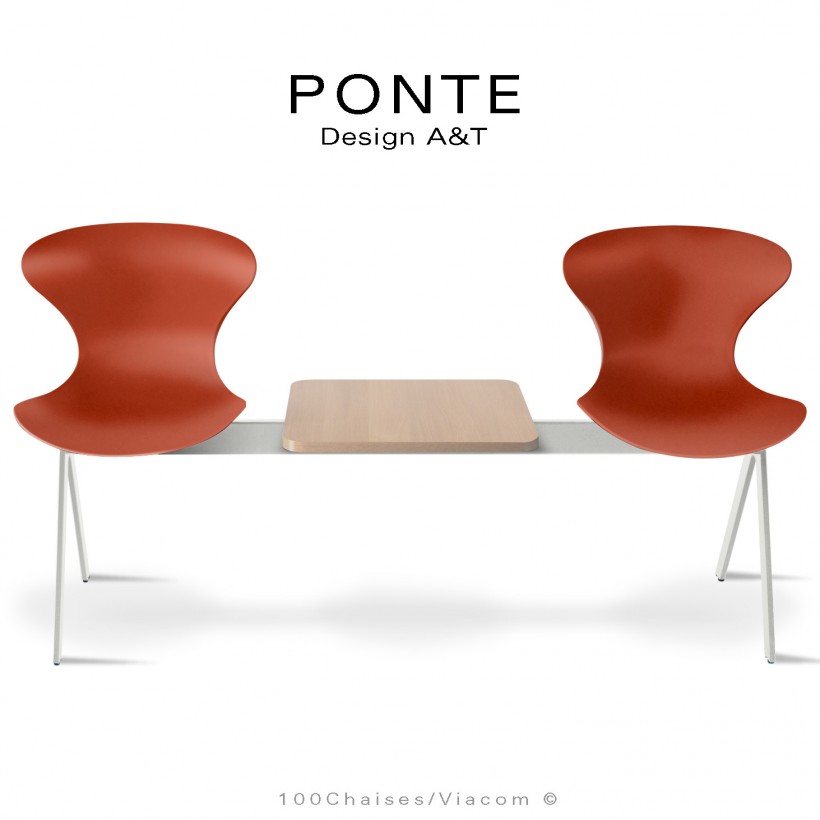 Banc ou assise sur poutre PONTE, 2 places coque couleur brique-rouge, piétement peint blanc, table aspect bois.