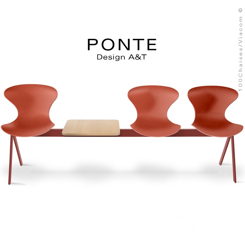 Banc ou assise sur poutre PONTE, 3 places avec tablette porte revue. Piétement peint rouge, assise coque couleur brique.