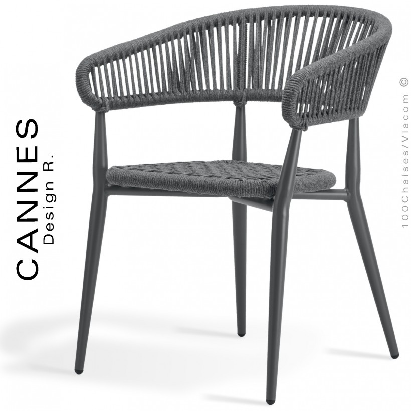 Fauteuil pour extérieur CANNES, structure aluminium peint anthracite, assise et dossier code tressée marine anthracite.