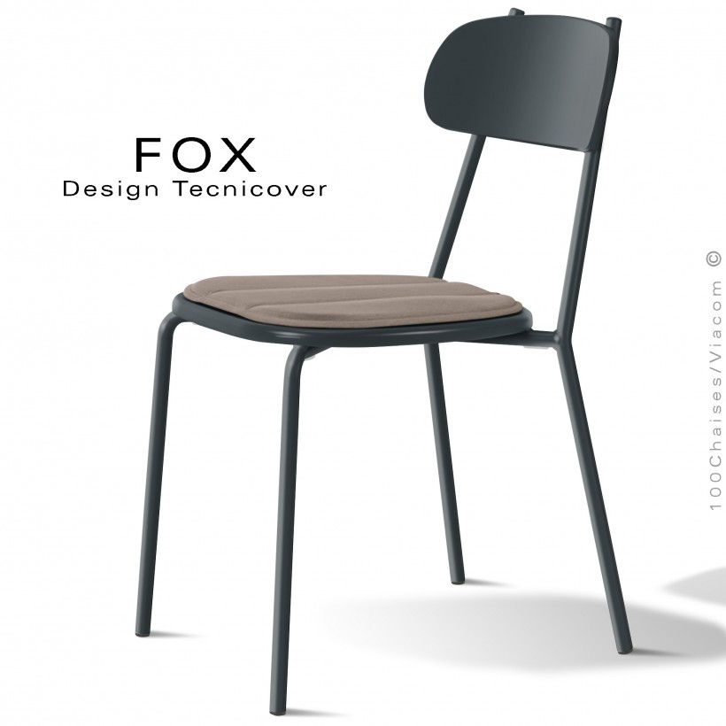 Chaise design rétro d'extérieur FOX, structure acier peint anthracite, assise confort avec coussin couleur écru.