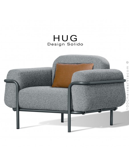 Fauteuil lounge d'extérieur HUG, structure acier peint anthracite, assise coussin habillage tissu argent-gris + orange.