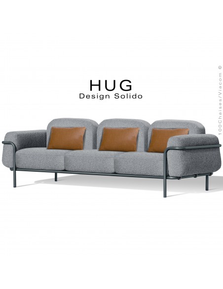 Canapé d'extérieur HUG, structure acier peint anthracite, assise 6 coussins habillage tissu argent avec accoudoirs +3 coussins.