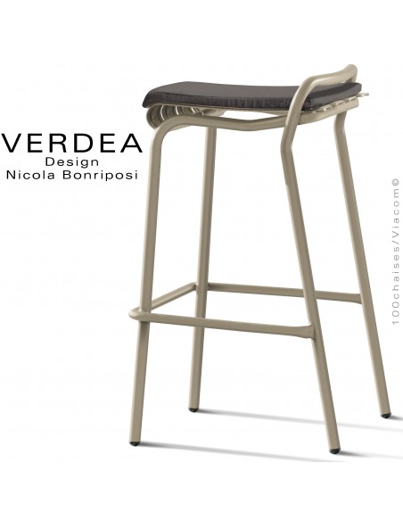 Tabouret de bar d'extérieur VERDEA, structure aluminium peint beige, assise coussin couleur gris foncé.