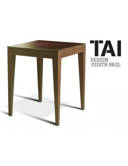 TAI - Table d'appoint carré, finition noix.