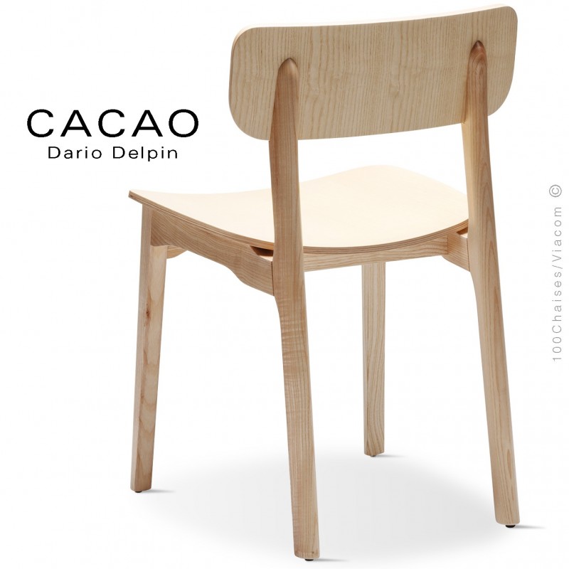 Chaise design CACAO-L, piétement et assise bois frêne, vernis naturel incolore.