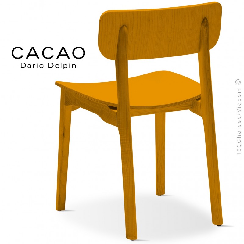 Chaise design CACAO-L, piétement et assise bois teinté jaune.