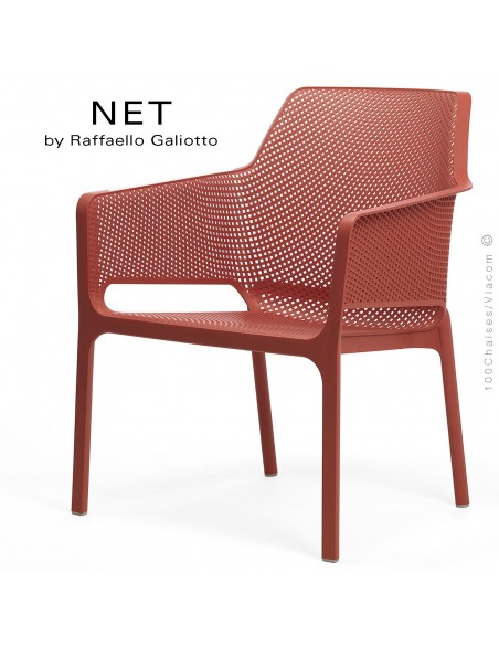 Fauteuil lounge NET relax, structure et assise plastique couleur rouge.