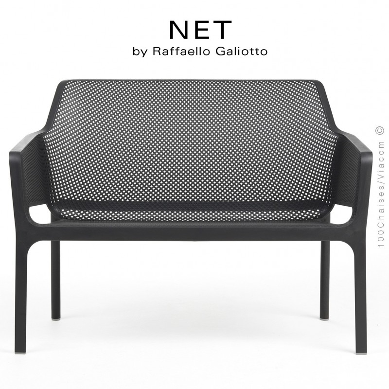 Banc NET, structure et assise plastique couleur anthracite.