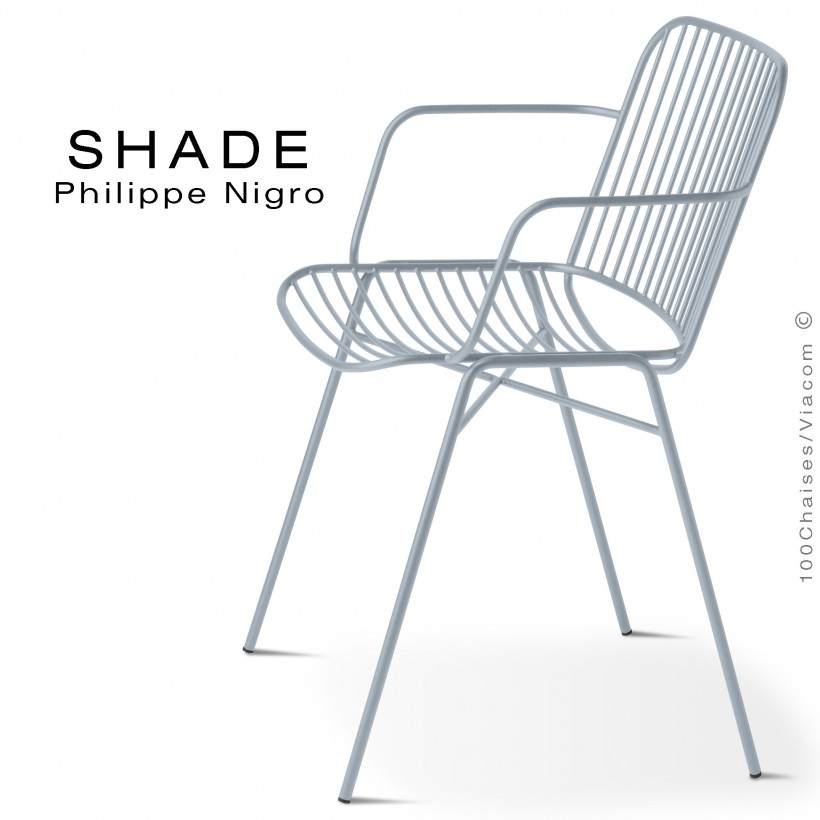 Fauteuil SHADE, structure 4 pieds en tube, assise et dossier en tige d'acier finition peinture aluminium gris.