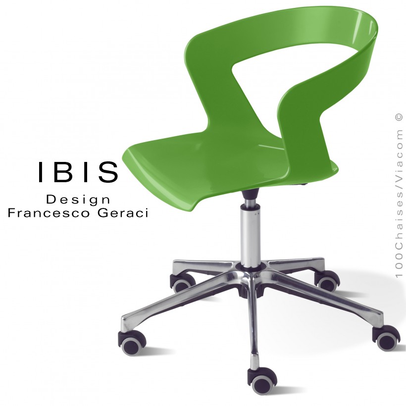 Chaise de bureau IBIS, assise coque verte pivotante et élévation, piétement aluminium brillant avec roulettes.